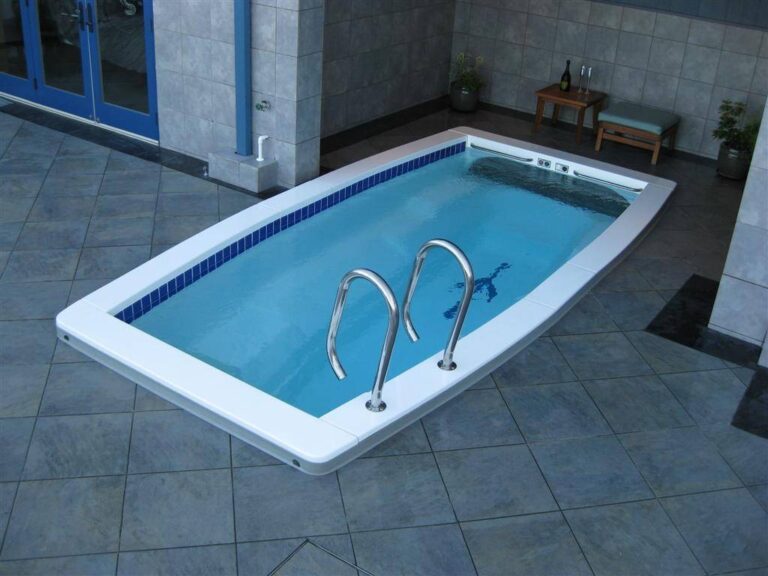 600 series swim spas